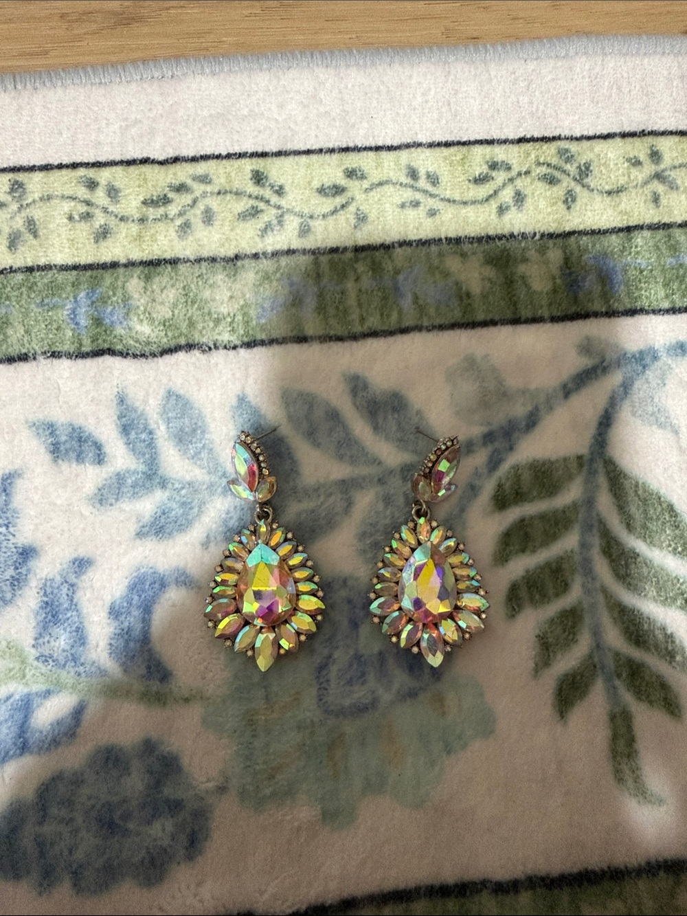 & Other Stories Iridescent Teardrop Crystal Earrings - Multicolor
